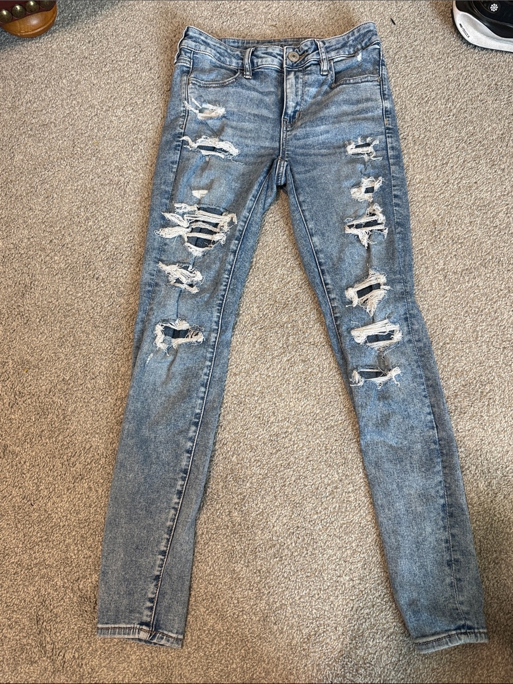 American Eagle Outfitters Light Blue Ripped Skinny Jeans